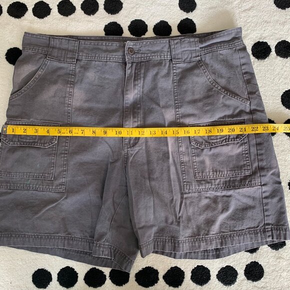 Cabela’s 7-Pocket Cargo Utility Khaki Casual Shorts - Picture 8 of 11